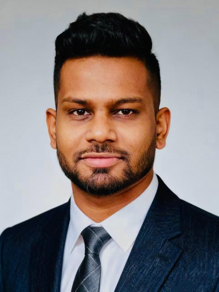 Hirosh Gunasekara Founder of Travel Right Sri Lanka(R)